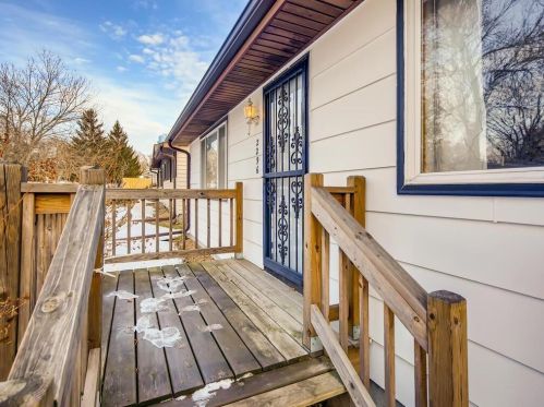 2296 14th Ave, Saint Paul MN  55109-2307 exterior