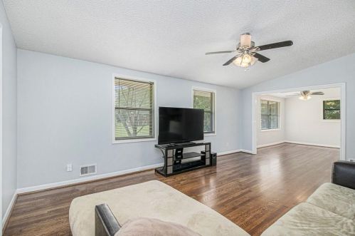 706 Carolina Rd, Marietta, GA 30008-3711