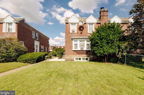 1417 Friendship St, Philadelphia, PA 19111-4207