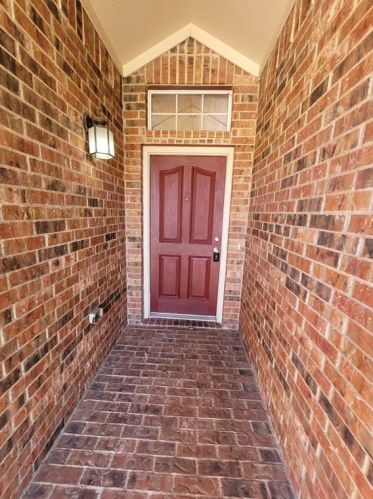 1137 Redcloud Dr, Fort Worth TX  76120-3331 exterior