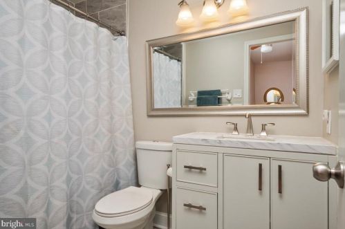 255 Baskerville Ct, Severna Park MD 21146-2125 exterior