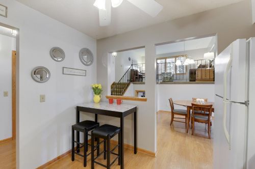 5498 Daisy Ct, Saint Paul MN  55110-2218 exterior