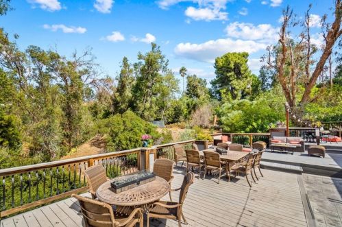 370 Yorkshire Cir, Anaheim CA 92808-1313 exterior