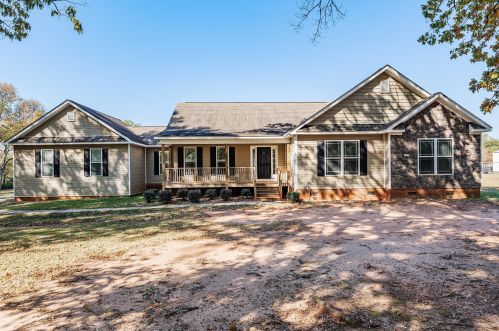 205 Seven Oaks Dr, Washington, GA 30673-1463