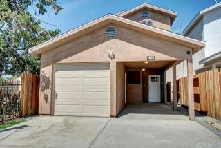 1615 117th Pl, Los Angeles, CA 90059-2513