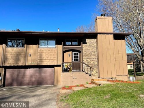 1265 Bridle Path Ct, Saint Paul MN  55110-2230 exterior