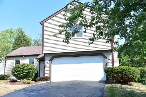 5056 Fox Ln, Gurnee, IL 60031-1956