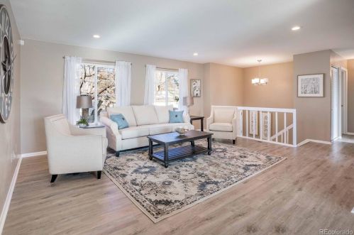 7373 Fremont Dr, Englewood CO  80112-1706 exterior