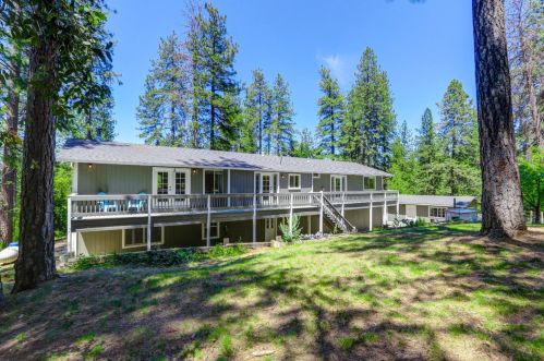 510 Hi Pines Ranch Rd, Cape Horn, CA 95713-9521