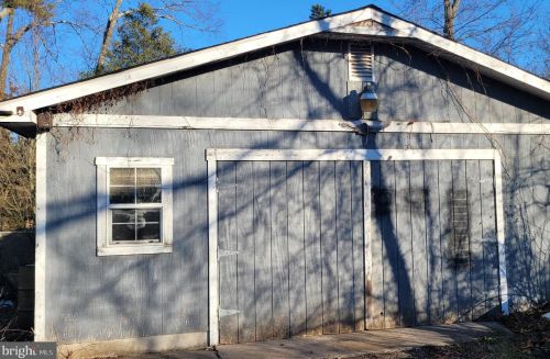 6 Ridge Rd, Browns Mills, NJ 08015-6802