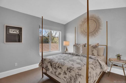 1100 Clarkson St, Denver CO  80210-1605 exterior