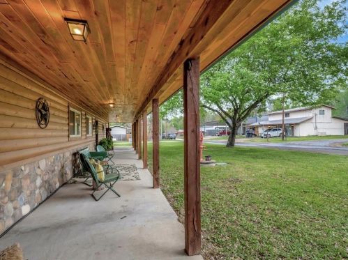331 Black Forest Dr, Nancy, TX 75980-3803