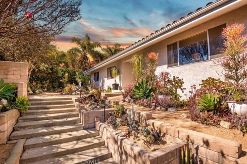 3095 Riverside Dr, Chino, CA 91710-2949