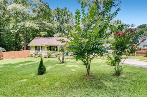 130 Highland Dr, Stockbridge, GA 30281-4604