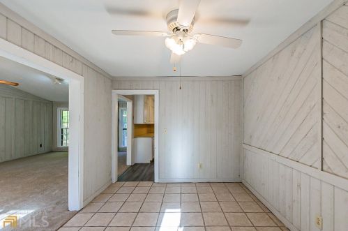 2335 Rolling Acres Ct, Conyers GA  30094-6130 exterior
