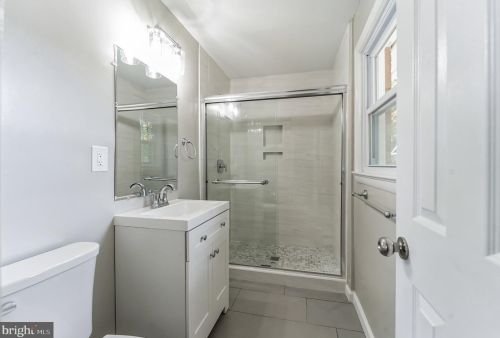 10208 Green Forest Dr, Silver Spring MD 20903-1535 exterior