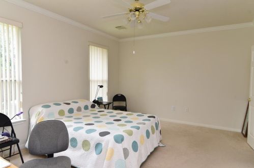 71 Country Gate Cir, Conroe TX  77384-4664 exterior