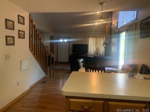 104 Ivy Ln, Wapping, CT 06074-6920