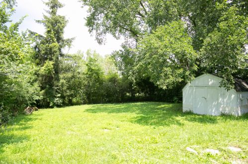 754 Louella St, Crete, IL 60417-4043