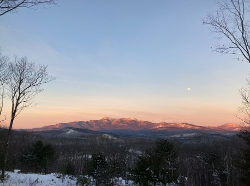 9 Klausen Rd, Madison, NH 03849-5235
