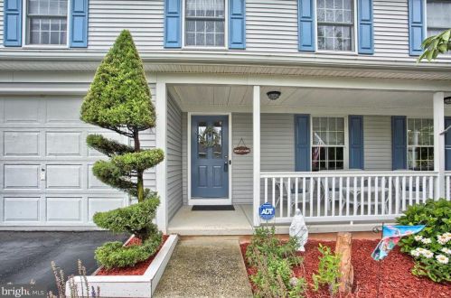 2412 Glendore Dr, Harrisburg, PA 17112-9611