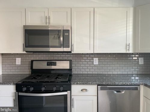 7053 Large St, Philadelphia PA 19149-1725 exterior