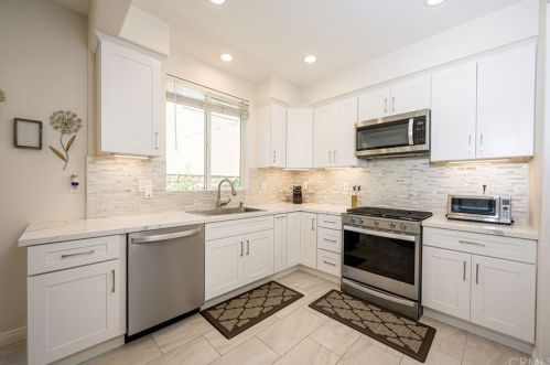 181 Zephyr Run, Tustin, CA 92782-6531