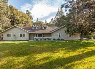 5658 Harris Cut Off Rd, Mariposa, CA 95338-9750