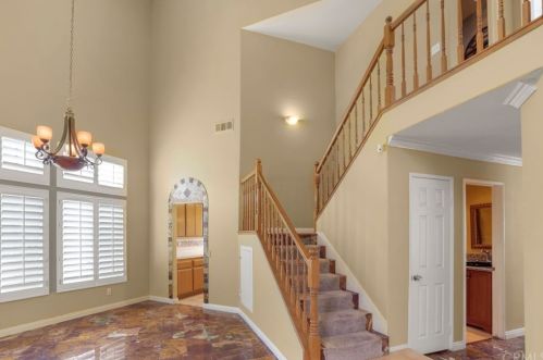 8623 Mesa Oak Dr, Riverside CA  92508-3123 exterior
