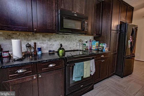 7415 Hastings St, Springfield VA  22150-4108 exterior