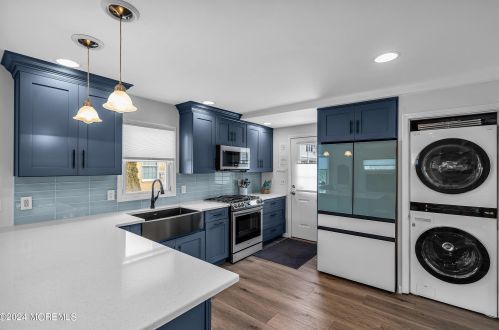 125 Throssell Rd, Lavallette NJ 08735-3230 exterior