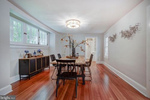 420 Allens Ln, Philadelphia PA 19119-3310 exterior