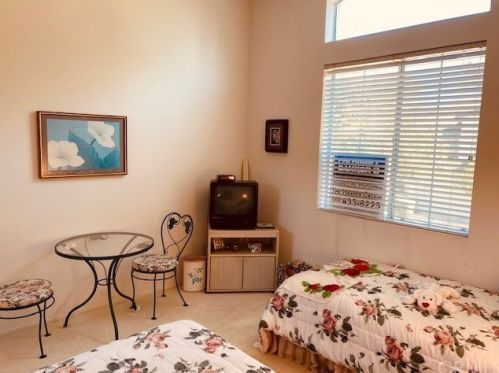 7819 Horizon Vw Dr, Anaheim CA  92808-1523 exterior