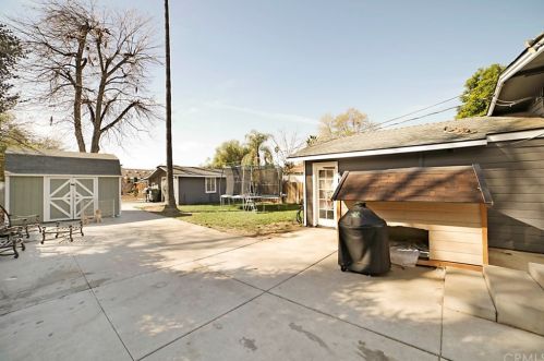 4292 Rubidoux Ave, Riverside CA 92506-1713 exterior