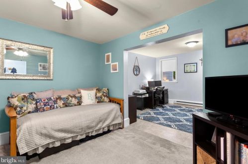 324 Walnut St, Lancaster PA  17602-2438 exterior