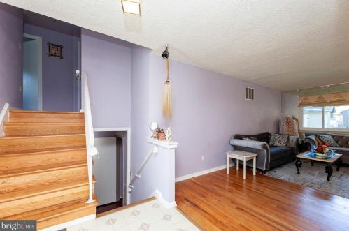 9504 Lawnsberry Ter, Silver Spring MD 20901-4714 exterior