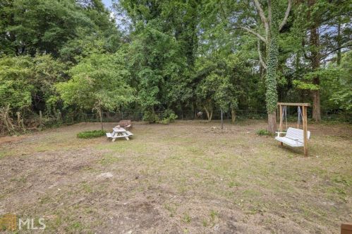 3824 Adamsville Dr, Atlanta GA  30331-3709 exterior