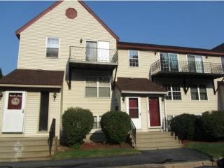 68 Ridge Rd, Merrimack, NH 03054-4446