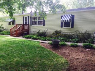 26 Mercury Ln, Nashua, NH 03062-1164