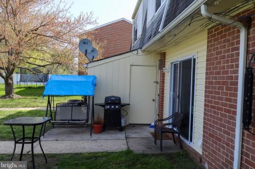 340 Center Deen Ave, Aberdeen MD  21001-2032 exterior