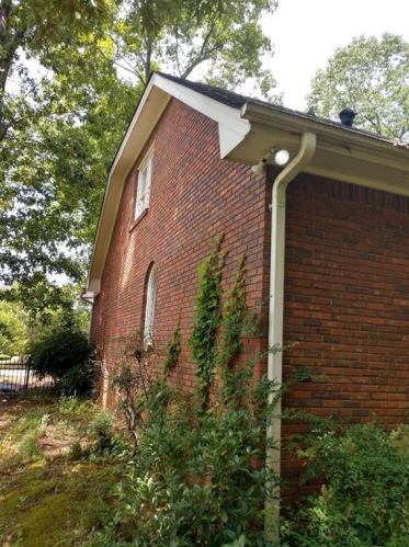 3222 Lindas Cir, Conyers GA  30013-2234 exterior
