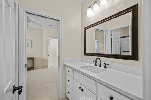 6528 Blackwood St, Riverside CA  92506-6240 exterior