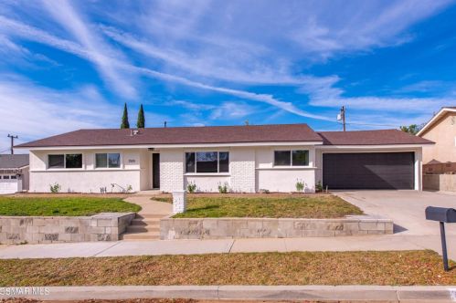 3509 Waco Ave, Simi Valley, CA 93063-1229