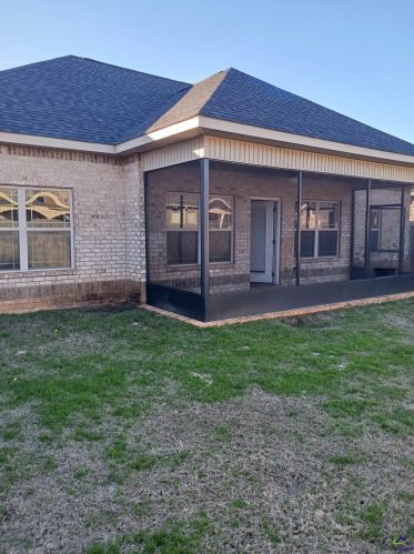 105 Pilgrim Mill Trl, Warner Robins GA  31093 exterior
