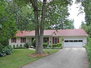 1261 Cinco Way, Lilburn, GA 30047-4362