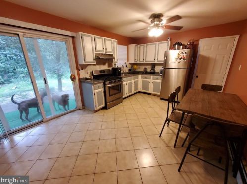 120 Auburn Ave, Browns Mills, NJ 08015-1946