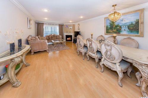 333 Burchett St, Glendale, CA 91203-1311