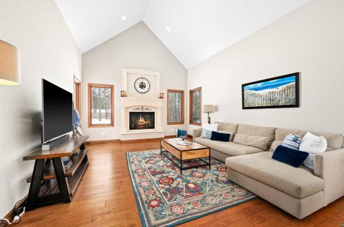 1525 Evergreen Dr, Scanlon MN  55720-8510 exterior