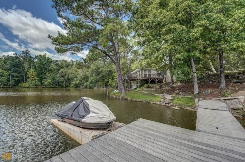 230 Air Strip Rd, Jackson, GA 30233-4014