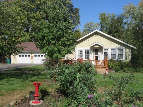 2621 Shadow Lawn, Momence, IL 60954-3827